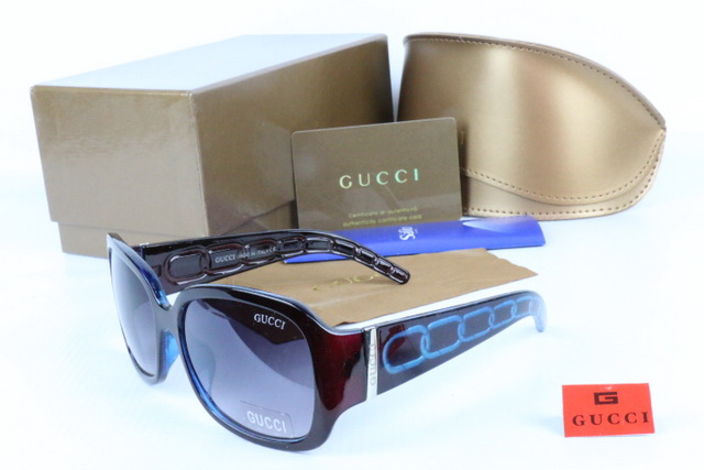 GUCCl Boutique Sunglasses 056